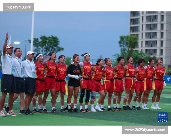 中国腰旗女队业余选手勇闯世运会 力争奥运资格赛道圆梦之路 中国腰旗女队业余选手勇闯世运会 力争奥运资格赛道圆梦之路