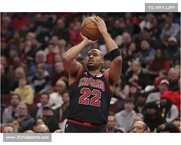 公牛快船场边冲突，德罗赞与祖巴茨争执各吃技犯